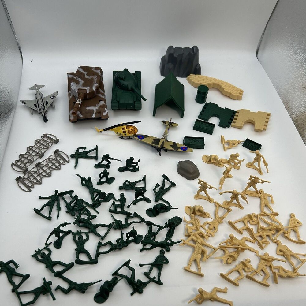 Vintage Army Men Toy Lot w/ Tanks Planes Helicopter Soldiers Accessories
